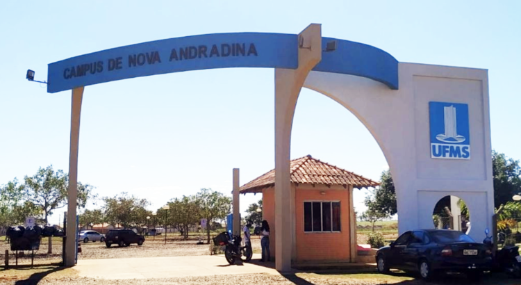 Acadêmica do Curso de Pedagogia é aprovada em Mestrado em Educação da UFMS- Campo  Grande - Campus de Naviraí